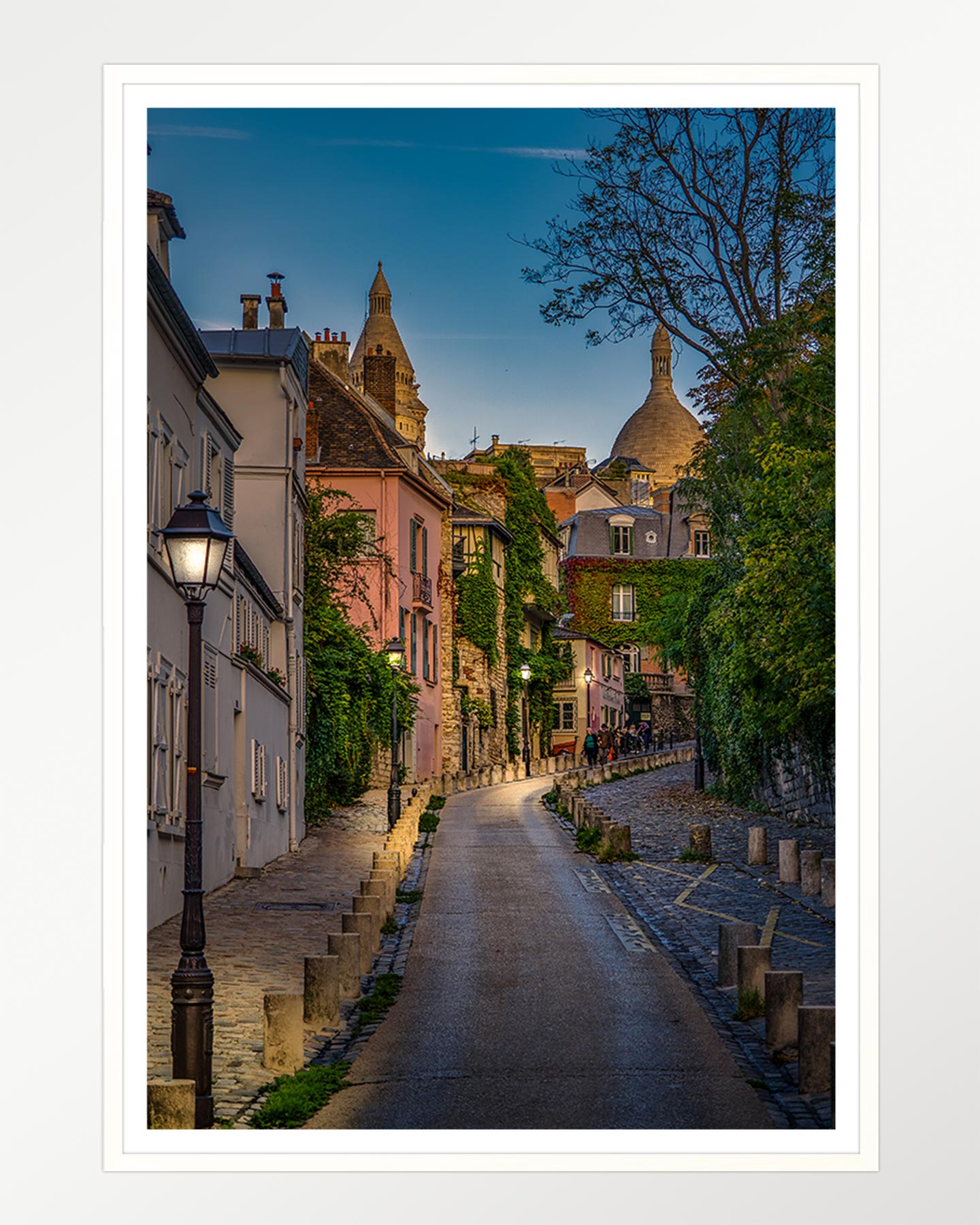 Enchanted Evening: Historic Streets of Montmartre